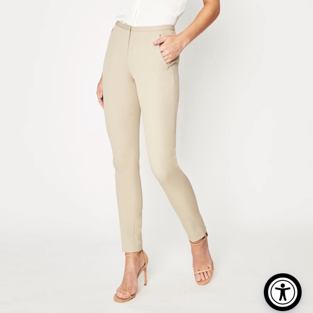 Elie Tahari Jillian Slim Pants in Sahara Khaki!